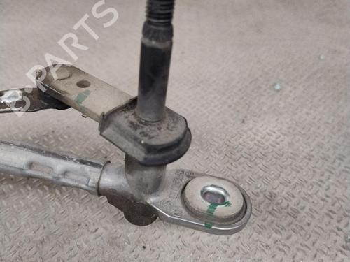 Used Front wiper motor Front wiper motor VOLVO XC40 (536) D3 (150 hp) 31077096 31077096