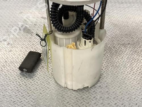 Used Fuel pump FIAT GRANDE PUNTO (199_) 1.2 (65 hp) 24060628