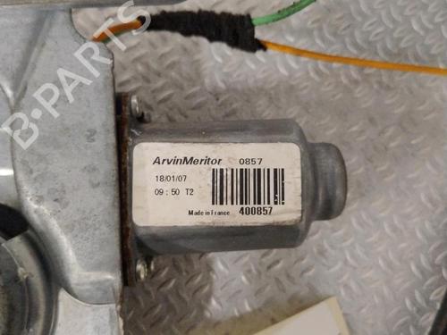 Used Front right window mechanism RENAULT CLIO II (BB_, CB_) [1998-2016]  30164049