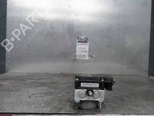 Used ABS pump FIAT BRAVO II (198_) 1.6 D Multijet (198AXH1B) (105 hp) 30484051
