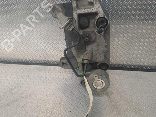 Used Right front brake caliper Right front brake caliper AUDI A3 (8P1) S3 quattro (265 hp) 25704411 25704411