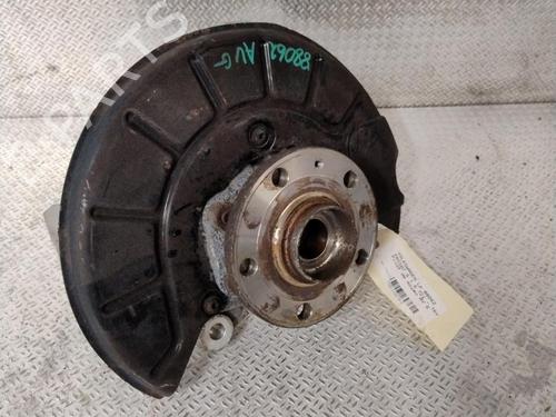 Venstre Styrespindel Lejehus VW PASSAT B7 (362) 1.6 TDI (105 hp) 28087696