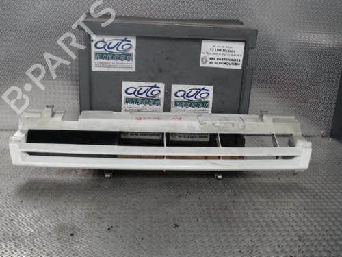 Used Grille CITROËN AX (ZA-_) 10 (44 hp) 24072050
