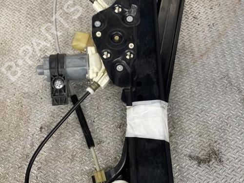 Used Front left window mechanism BMW 5 (E60) 525 d (197 hp) 24100667