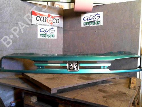Used Grille PEUGEOT 806 (221) 2.0 (121 hp) 24065684