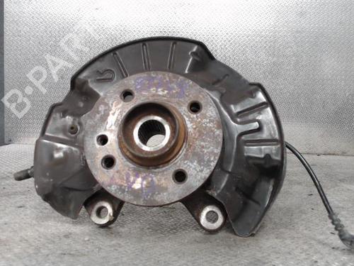 Used Right front steering knuckle Right front steering knuckle MINI MINI Convertible (R52) One (90 hp) 24095879 24095879