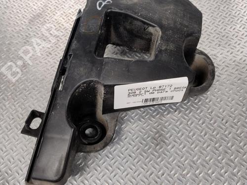 Used Rear bumper bracket Rear bumper bracket 25884079 25884079