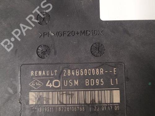 Used Fuse box RENAULT MEGANE III Hatchback (BZ0/1_, B3_) 1.5 dCi (BZ09, BZ0D, BZ1W, BZ29, BZ14) (110 hp) 30484445