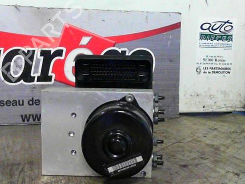 Used ABS pump MERCEDES-BENZ C-CLASS (W203) C 200 CDI (203.004) (102 hp) 30483283