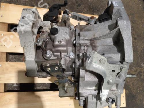 gearbox-ford-ka-ru8-2008-2009-2010-2011-2012-2013-2014-2015-2016-38787173 main image