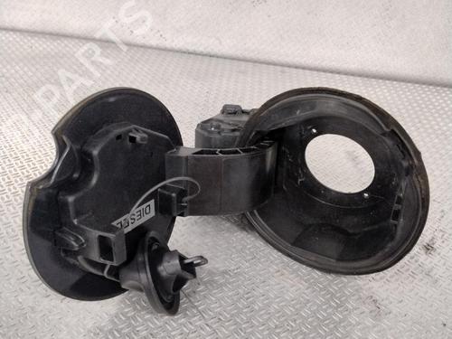 fuel-flap-renault-fluence-l3_-2010-29872366 main image