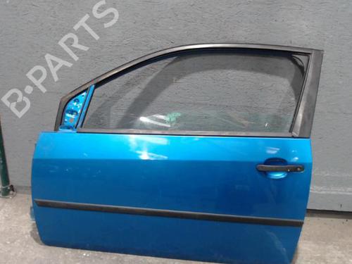 Used Left front door FORD FIESTA V (JH_, JD_) 1.4 TDCi (68 hp) 24091544