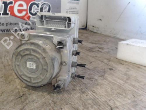 Used ABS pump ABS pump CITROËN DS3 (SA_) 1.6 HDi 110 (112 hp) 30483303 30483303