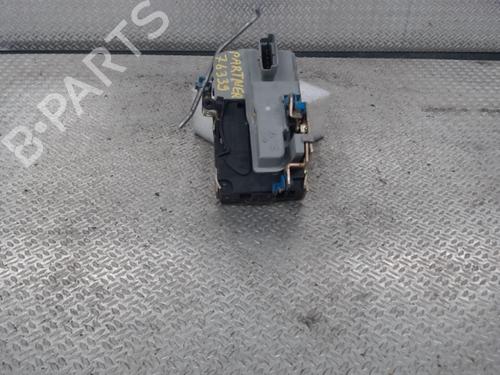 Used Front right lock PEUGEOT PARTNER Box Body/MPV (5_, G_) 1.9 D (69 hp) 24080556