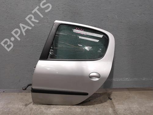 Used Left rear door PEUGEOT 206 Hatchback (2A/C) 1.4 i (75 hp) 24074020