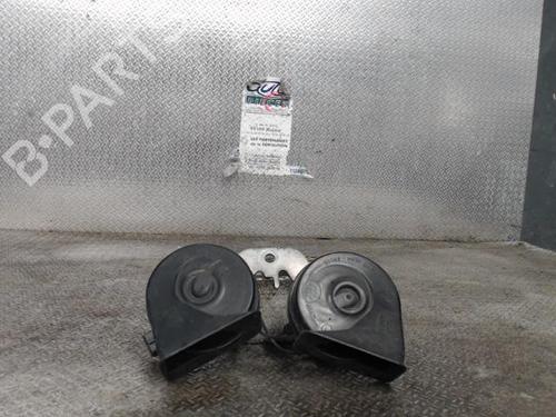 Used Horn RENAULT SCÉNIC II (JM0/1_) 2.0 (JM05, JM0U, JM1N, JM1U, JM2V) (135 hp) 24089365