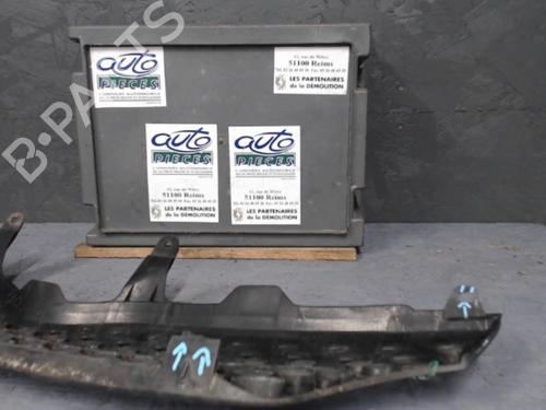 Used Grille TOYOTA YARIS VERSO (_P2_) 1.4 D-4D (NLP20_, NLP22_) (75 hp) 24069790