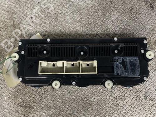 Used Climate control VW GOLF PLUS V (5M1, 521) 1.9 TDI (105 hp) 24101083