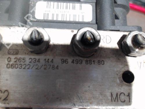 Used ABS pump ABS pump CITROËN C4 I (LC_) 1.6 HDi (90 hp) 30483449 30483449