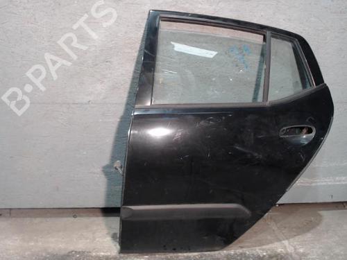Used Left rear door Left rear door 24095418 24095418
