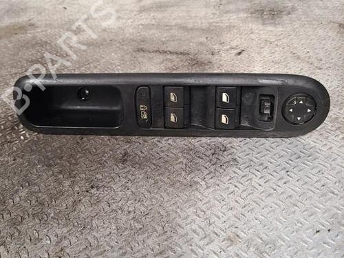 Left front window switch PEUGEOT 3008 I MPV (0U_) 1.6 HDi | BP24098874I27 