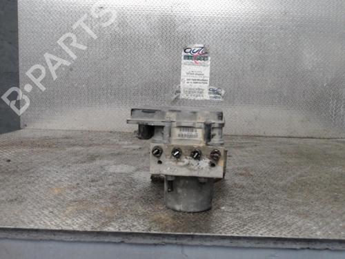 Used ABS pump ABS pump RENAULT KANGOO Express (FW0/1_) 1.5 dCi 85 (FW0K, FW0L, FW0B) (86 hp) 30484058 30484058
