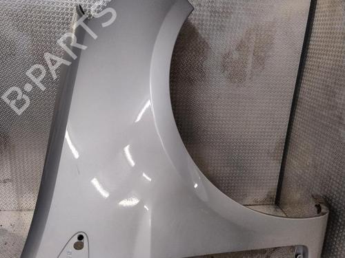 Used Right front fenders RENAULT CLIO III (BR0/1, CR0/1) 1.5 dCi (C/BR0G, C/BR1G) (68 hp) 29379956