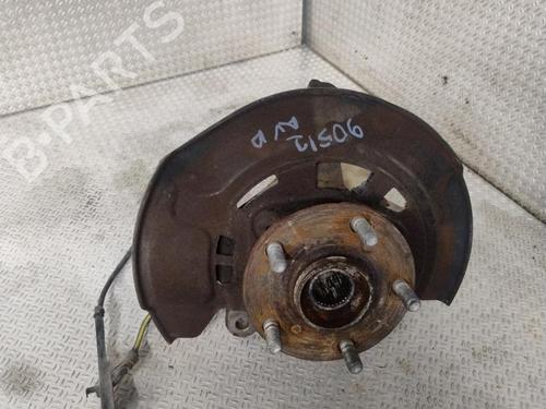 Used Right front steering knuckle Right front steering knuckle TOYOTA AURIS (_E15_) 2.0 D-4D (ADE150_, ADE150R) (126 hp) 36242300 36242300