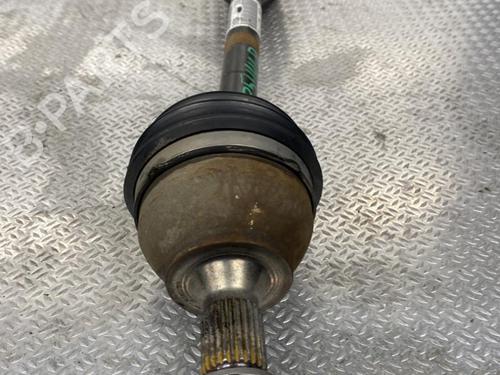 Used Right front driveshaft Right front driveshaft CITROËN C3 III (SX) 1.2 THP 110 (SXHNPS, SXHNZT, SXHNZ6) (110 hp) 32004855 32004855