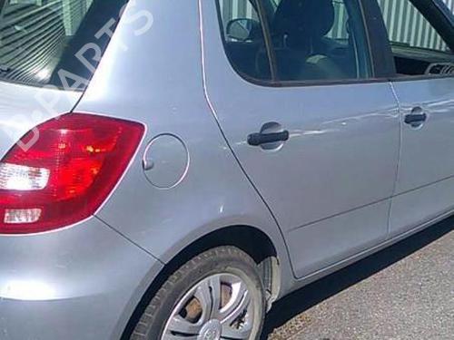 Used Right rear door SKODA FABIA II (542) 1.2 TDI (75 hp) 24092626