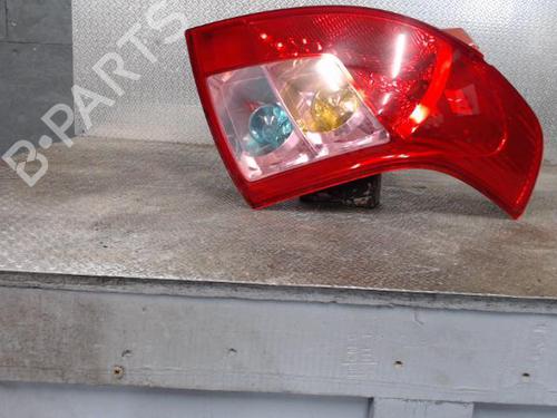 Used Right taillight Right taillight SUZUKI SWIFT III (MZ, EZ) 1.3 DDiS (RS413D) (75 hp) 24090208 24090208