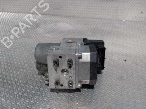 Used ABS pump OPEL ZAFIRA A MPV (T98) 2.2 DTI 16V (F75) (117 hp) 30483584