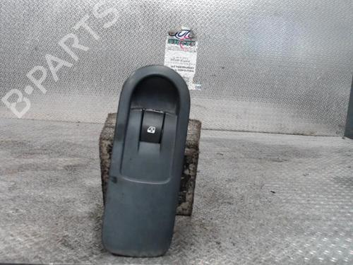 Used Switch RENAULT GRAND SCÉNIC II (JM0/1_) 1.5 dCi (103 hp) 24091852
