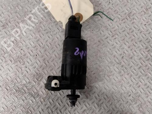 washer-pump-opel-corsa-e-x15-2014-26969073 main image