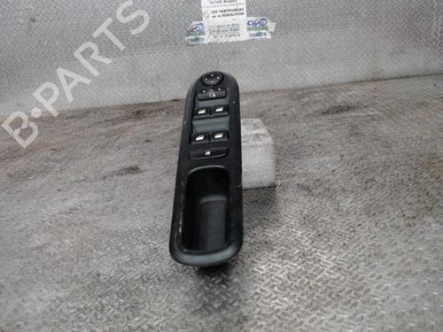 Used Left front window switch Left front window switch PEUGEOT 407 (6D_) 1.6 HDi 110 (6D9HZC, 6D9HYC) (109 hp) 24082540 24082540