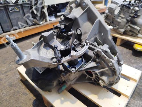 Gearbox RENAULT TWINGO III (BCM_, BCA_) 1.0 SCe 70 | BP24061270M3 - Image 2