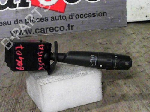 Used Steering column stalk CITROËN XSARA (N1) 1.9 D (68 hp) 24067990