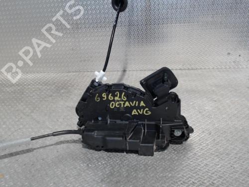 Used Front left lock SKODA OCTAVIA III Combi (5E5, 5E6) 1.6 TDI (115 hp) 24079074
