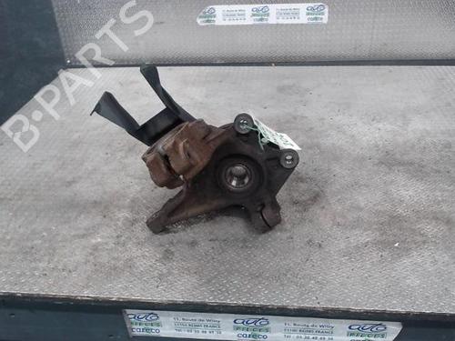 Used Left front steering knuckle PEUGEOT 206 Hatchback (2A/C) 1.4 i (75 hp) 24096913
