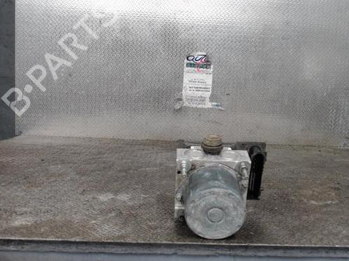 Used ABS pump ABS pump FIAT PANDA (169_) 1.3 D Multijet (169.AXC1A) (70 hp) 30484089 30484089