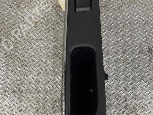 Used Right rear window switch Right rear window switch NISSAN NOTE (E12) 1.5 dCi (90 hp) 24101724 24101724