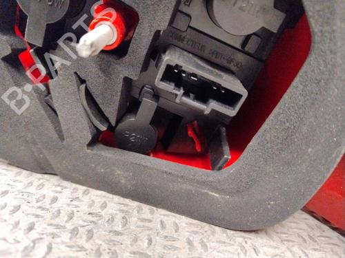 left-taillight-peugeot-206-2l_-2m_-2009-2010-2011-2012-2013-33711835 main image