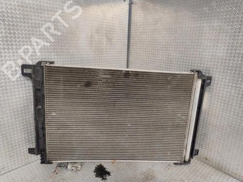 water-radiator-mercedes-benz-c-class-w204-2007-2008-2009-2010-2011-2012-2013-2014-2015-33007395 main image