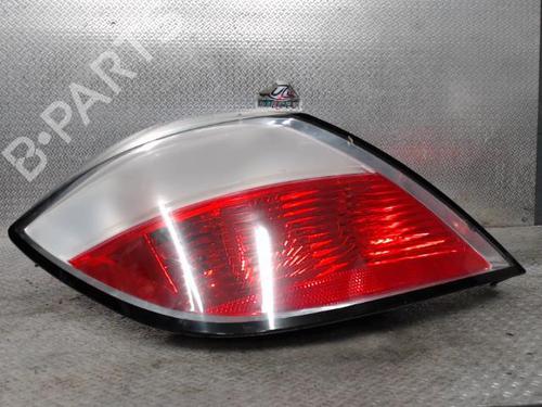 Venstre baglygte OPEL ASTRA H (A04) 1.6 (L48) (105 hp) 24095900