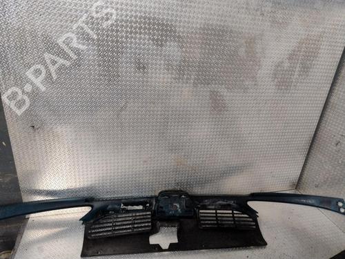 Grille PEUGEOT 206 Hatchback (2A/C) 1.4 i | BP30047270C40