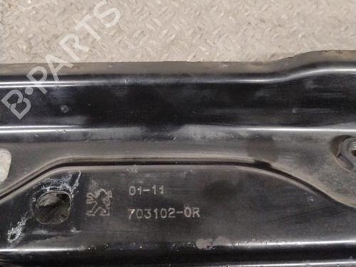 crossmember-peugeot-206-2l_-2m_-2009-2010-2011-2012-2013-37595759 main image