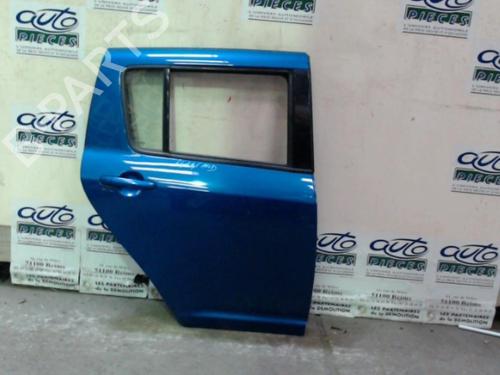 right-rear-door-suzuki-swift-iii-mz-ez-2005-24069420 main image