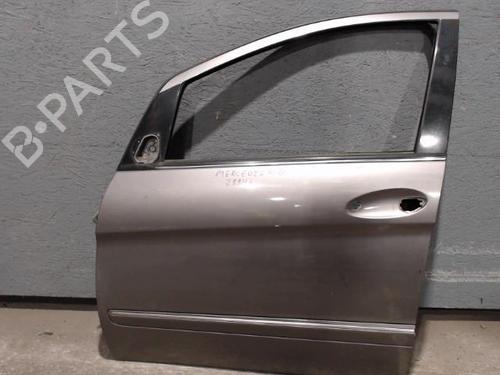 Used Left front door MERCEDES-BENZ B-CLASS Sports Tourer (W245) B 180 CDI (245.207) (109 hp) 24086426