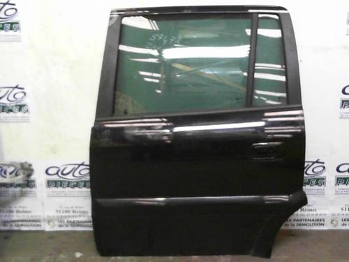 Used Left rear door Left rear door 24066229 24066229