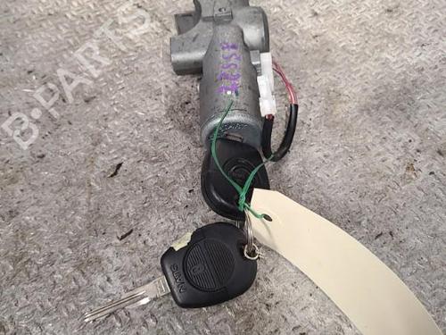 Used Ignition barrel NISSAN PRIMERA Hatchback (P12) 2.0 (140 hp) 24100020